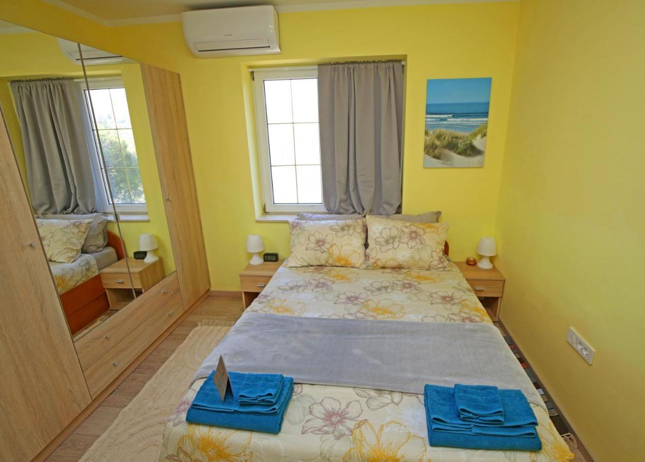 Villa Tea Donje Polje Esterno foto